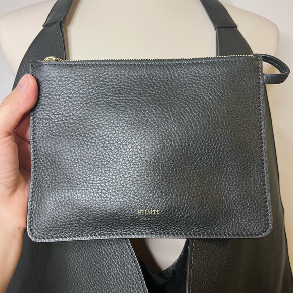 NWT Khaite Sara Leather Oversized Large Tote Black $2,400 - Picture 5 of 6